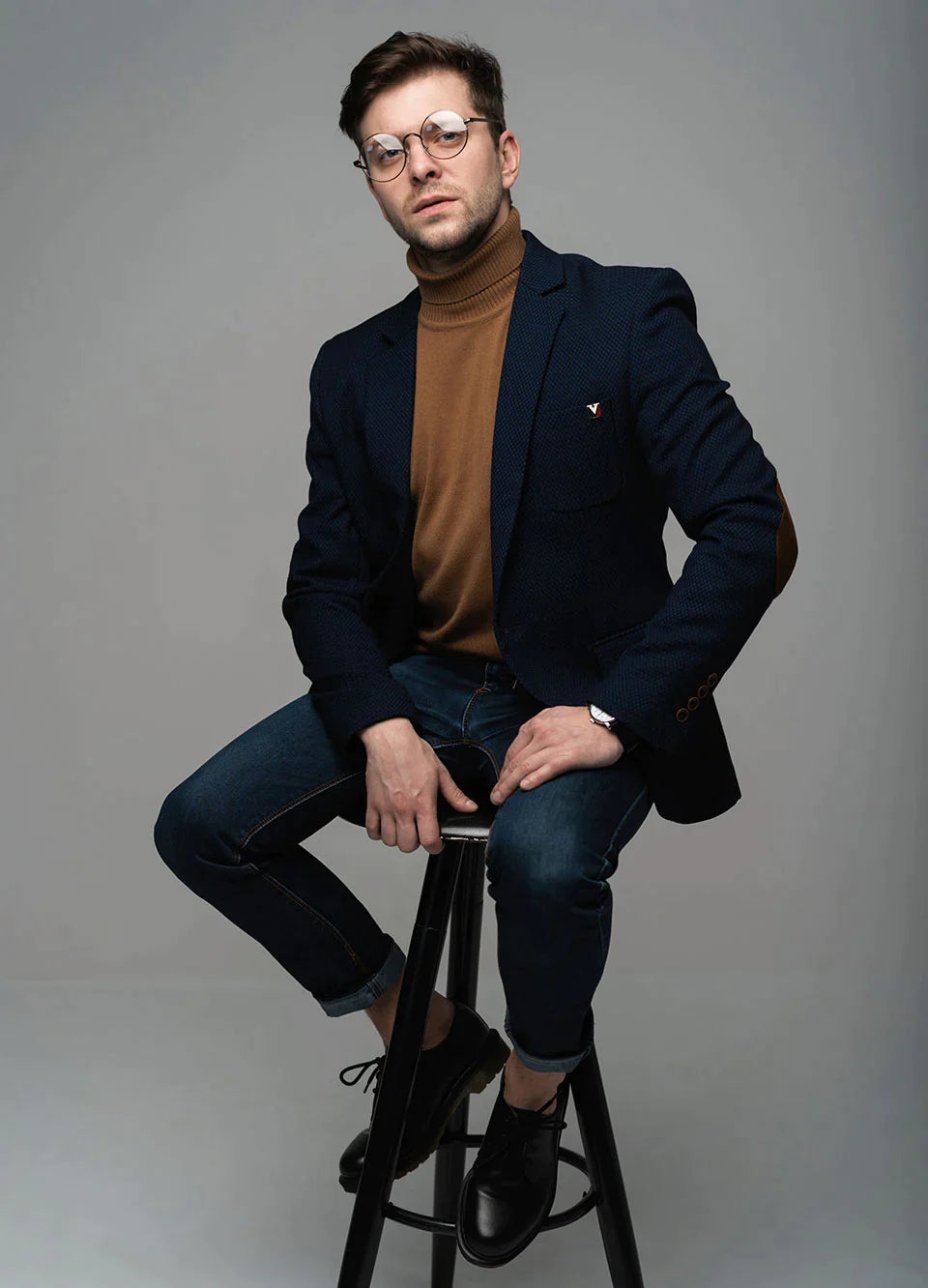 Men Dark Blue Slim Fit Solid Single Breasted Blazer